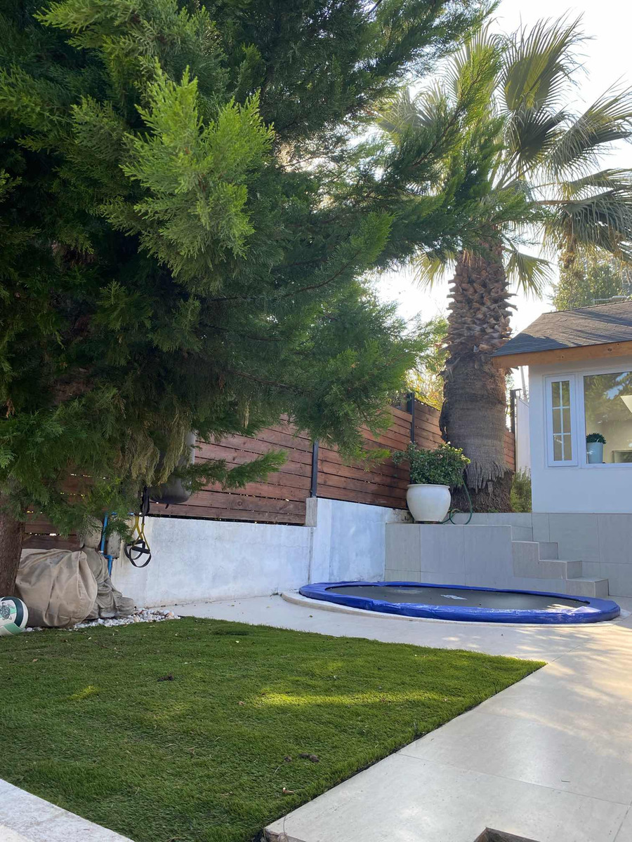 Venta Casa 5D Walk-in cl&oacute;set 4B 1E 1B Los Dominicos - Las Condes