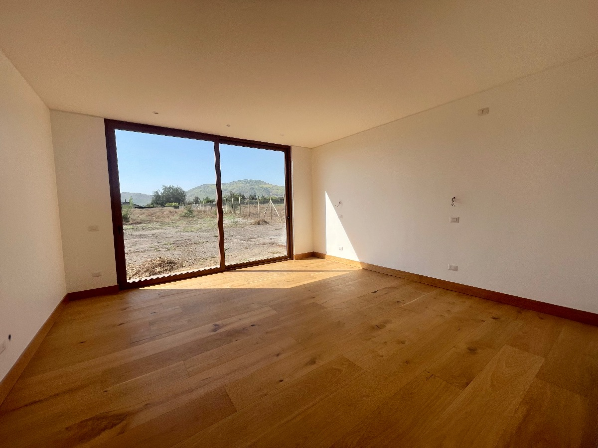 Venta Casa N 6D en suite Walk-in cl&oacute;set 5B 5E 2B Chicureo - Colina