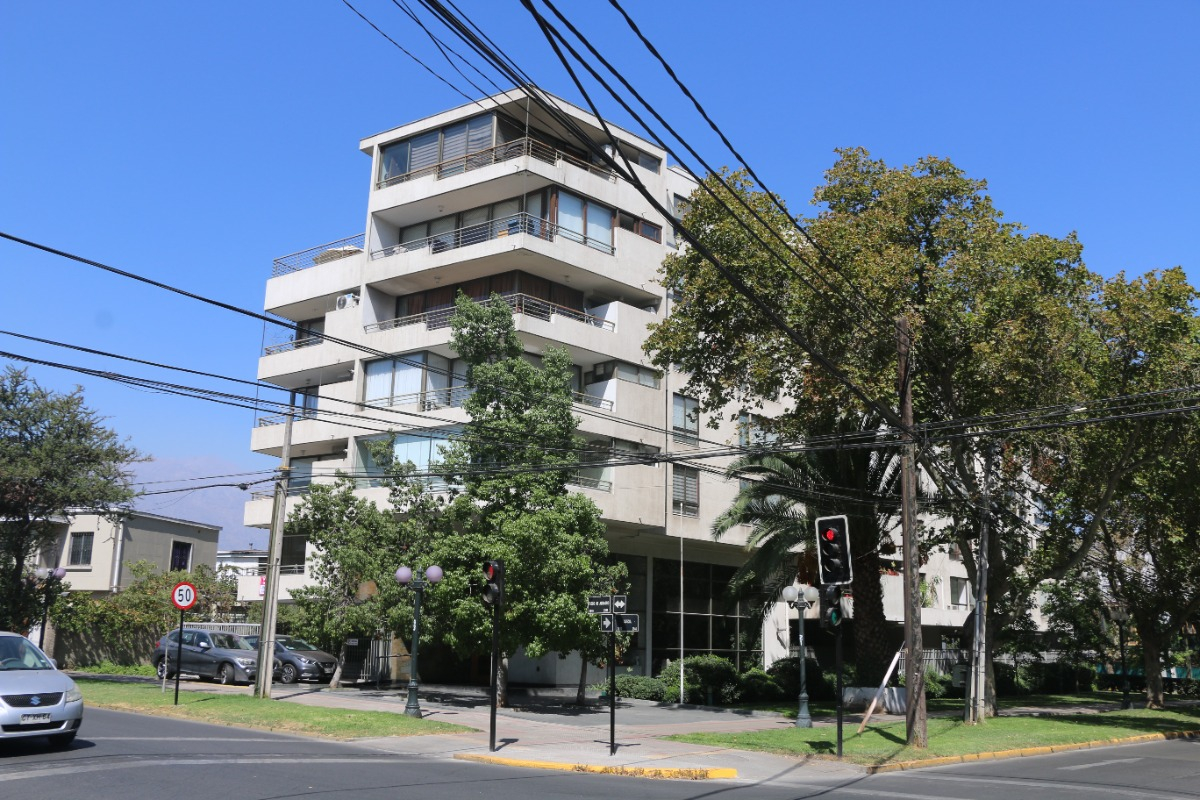 Venta Departamento NO 2D en suite Walk-in cl&oacute;set 2B 1E 1B Campus Oriente - Providencia