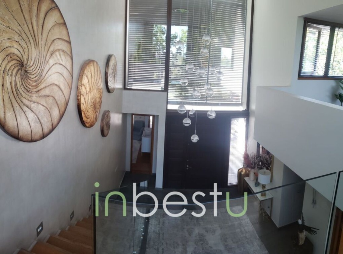 Venta Casa NP 7D en suite Walk-in cl&oacute;set 6B 8E 1B Santa Mar&iacute;a de Manquehue - Vitacura