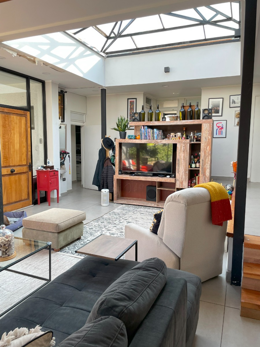 Arriendo Casa P 4D en suite Walk-in cl&oacute;set 3B 2E 1B Rotonda Atenas - Las Condes