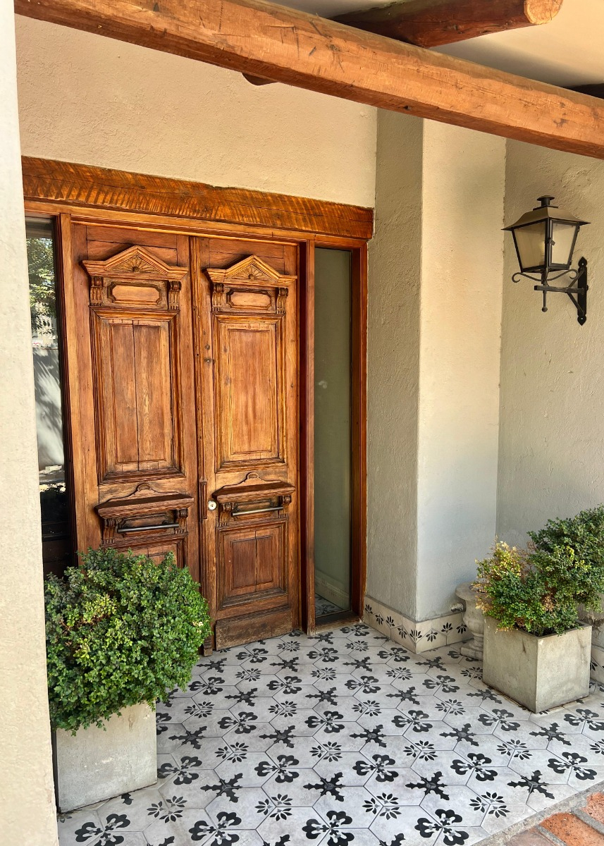 Venta Casa NO 4D en suite 4B 2E 1B Juan XXIII - Vitacura