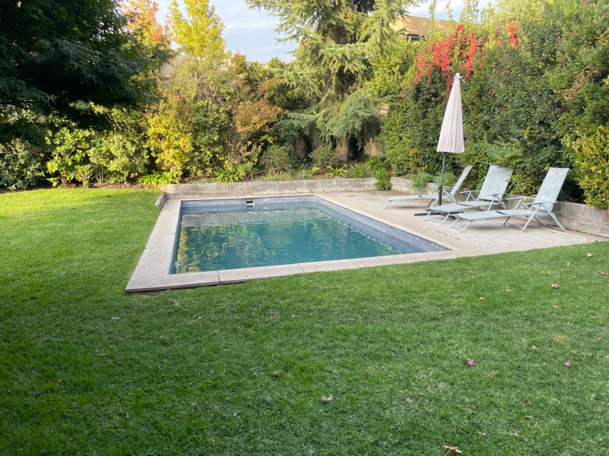 Venta Casa NO 5D en suite Walk-in cl&oacute;set 5B 3E Los Trapenses - Lo Barnechea