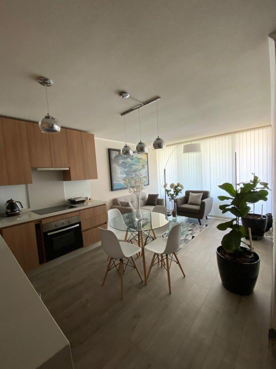 Arriendo Departamento SO 2D en suite Walk-in cl&oacute;set 2B 1E Los Dominicos - Las Condes