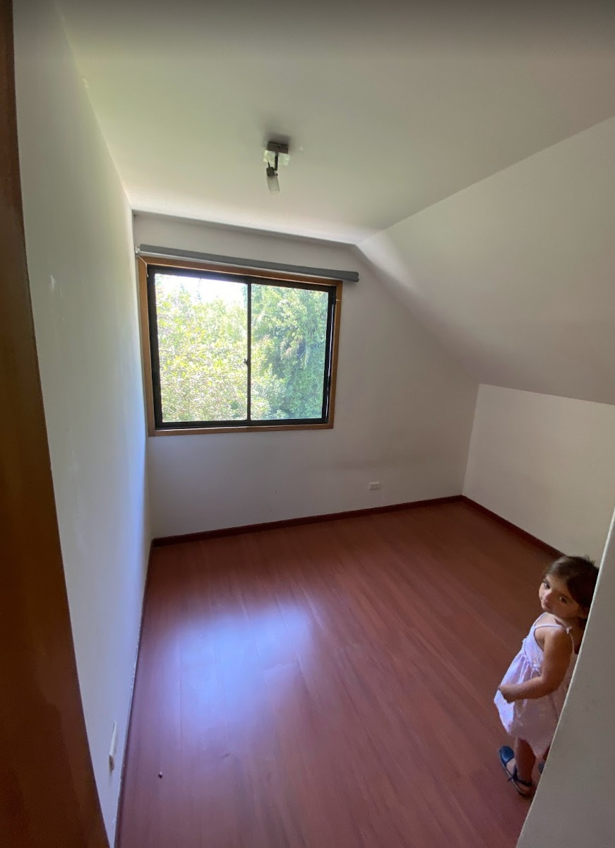 Arriendo Casa 3D 2B 2E 2B San Carlos de Apoquindo - Las Condes