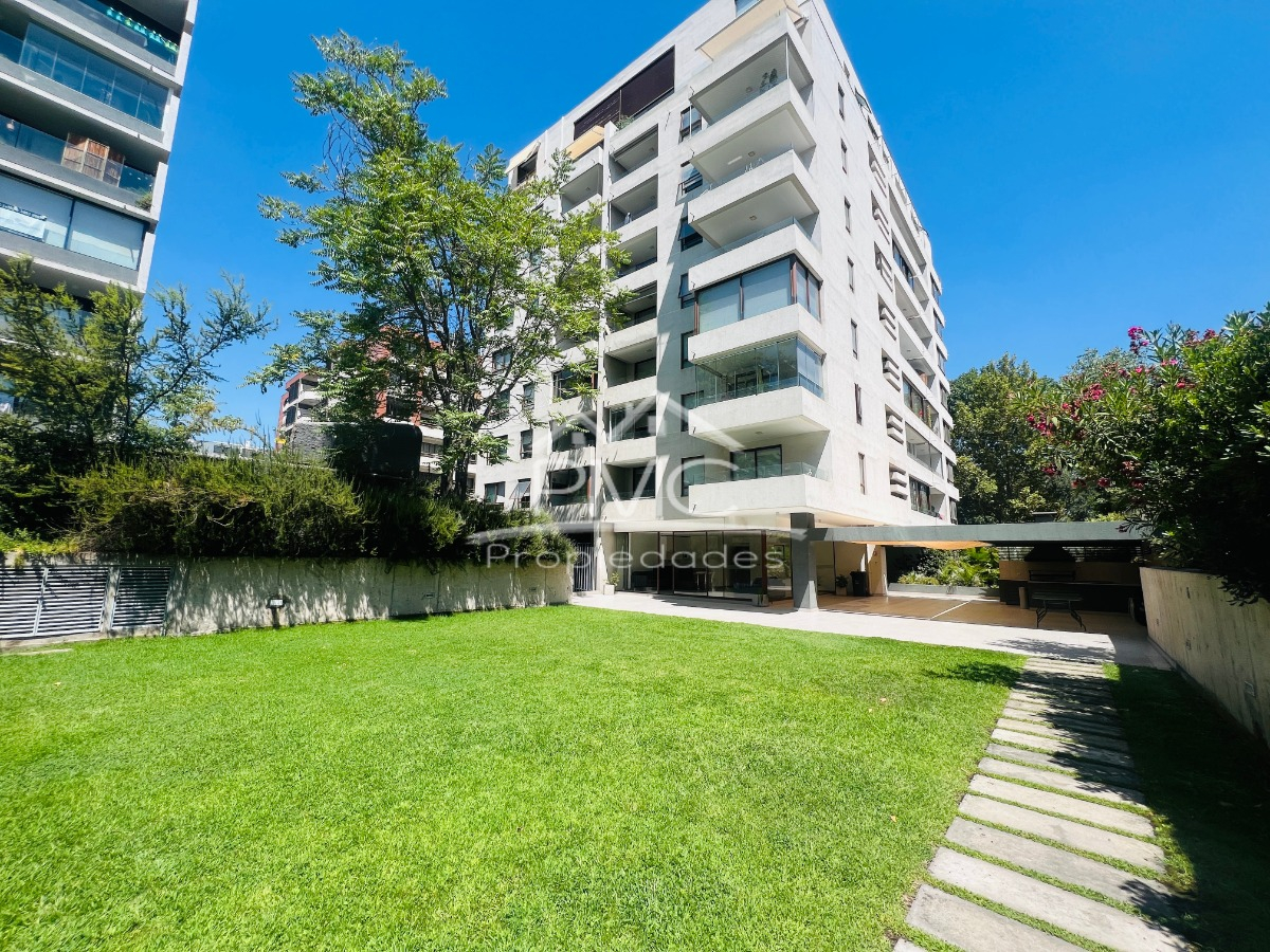 Venta Departamento SP 3D en suite Walk-in cl&oacute;set 3B 3E 1B Campus Oriente - Providencia