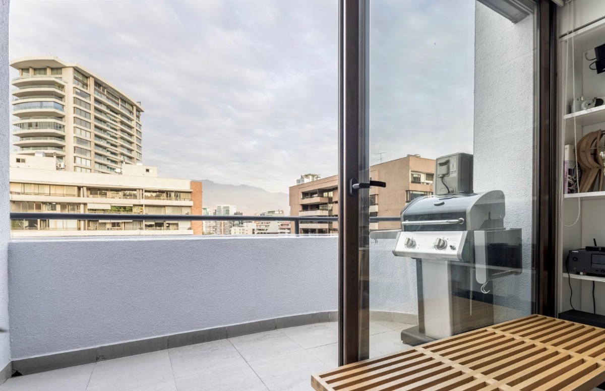 Arriendo Departamento NO 2D 3B 1E 1B Centro Financiero - Las Condes