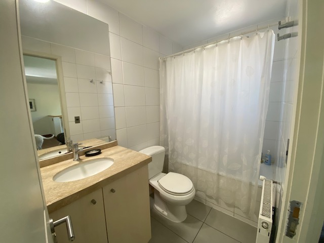 Venta Casa N 4D en suite Walk-in cl&oacute;set 4B 2E 1B Chicureo - Colina