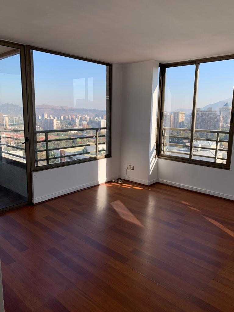 Arriendo Departamento NP 3D en suite 2B 1E 1B Metro Escuela Militar - Las Condes