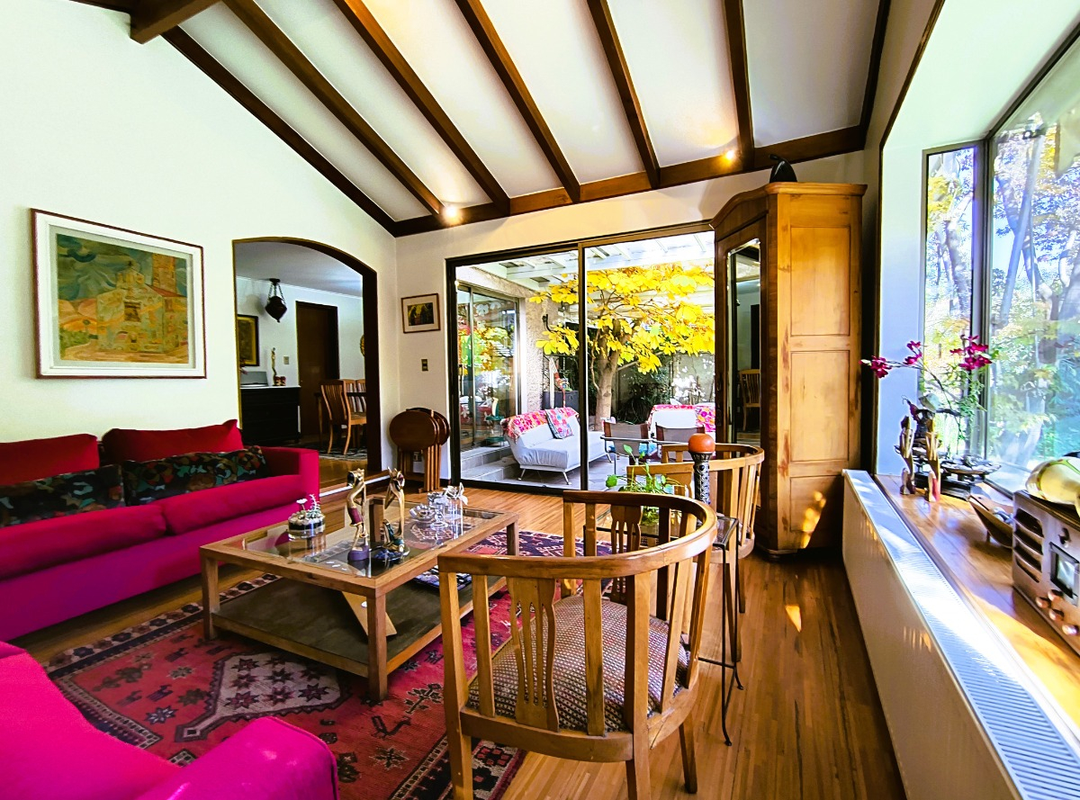 Venta Casa NP 5D en suite Walk-in cl&oacute;set 4B 2E La Dehesa - Lo Barnechea