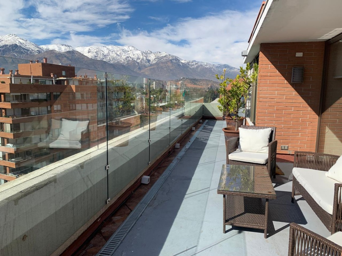 Venta Departamento NO 4D en suite Walk-in cl&oacute;set 3B 2E 1B Borde R&iacute;o - Casa Piedra - Vitacura