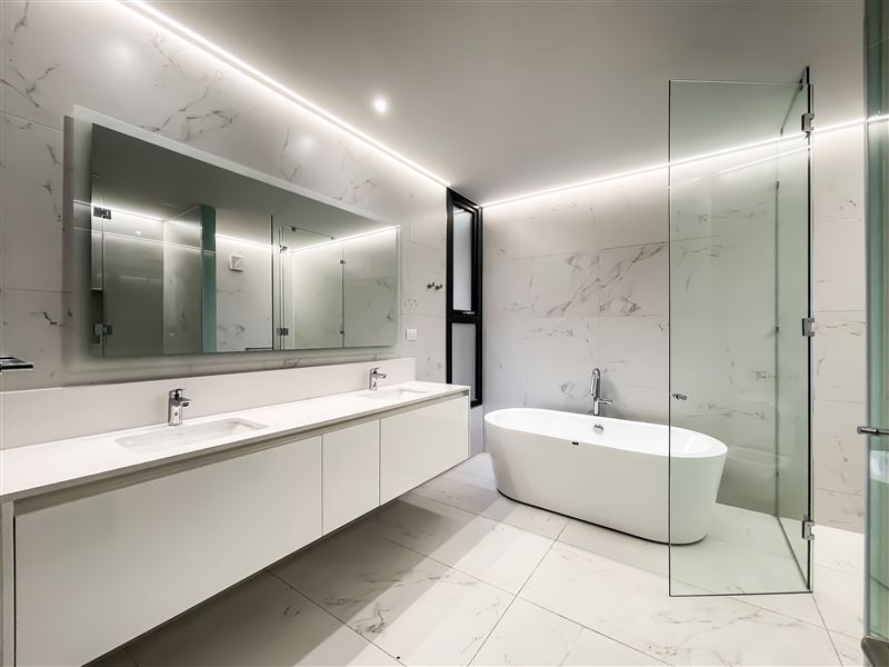 Venta Departamento Oriente 4D en suite Walk-in cl&oacute;set 5B 4E 2B La Dehesa - Lo Barnechea