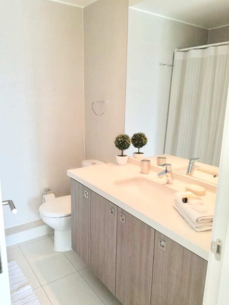 Arriendo Departamento 2D Parque Arauco - Las Condes