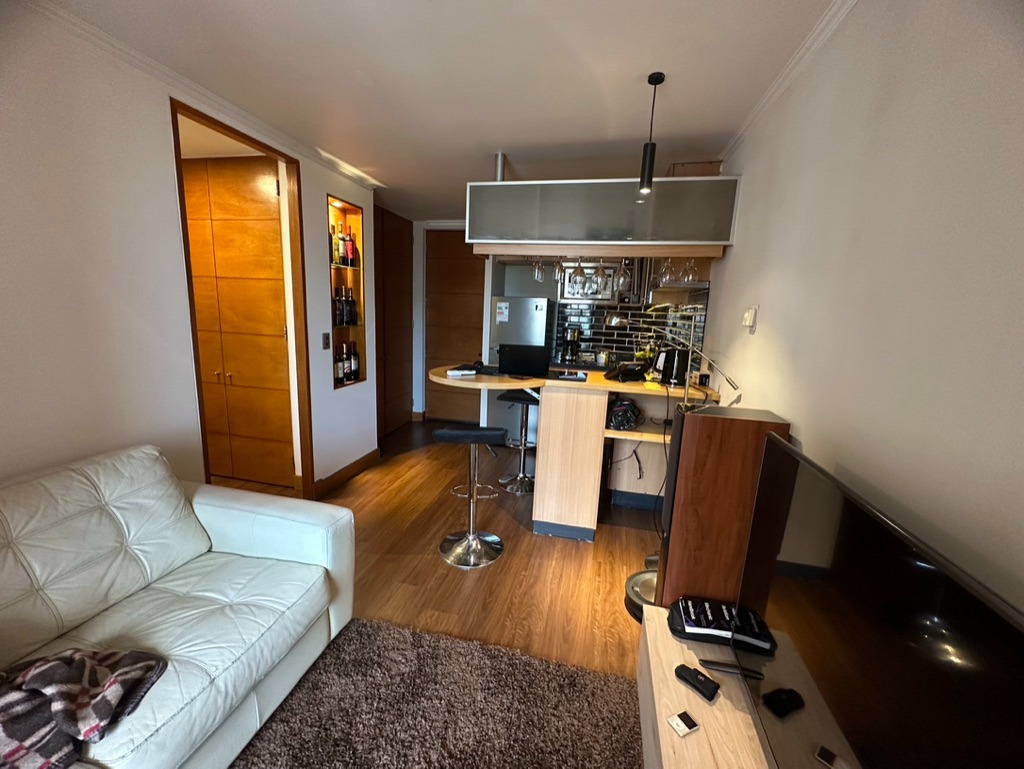 Venta Departamento SP 1D en suite Walk-in cl&oacute;set 1B 1E Metro Escuela Militar - Las Condes