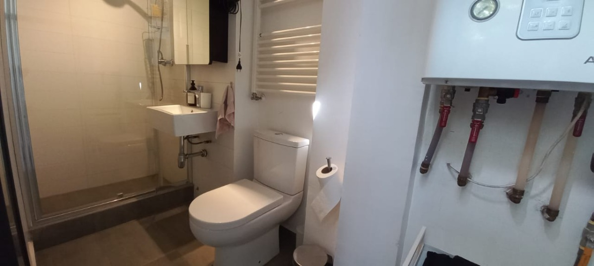 Venta Casa P 4D en suite 3B 2E 1Bd Villa Frei - &Ntilde;u&ntilde;oa