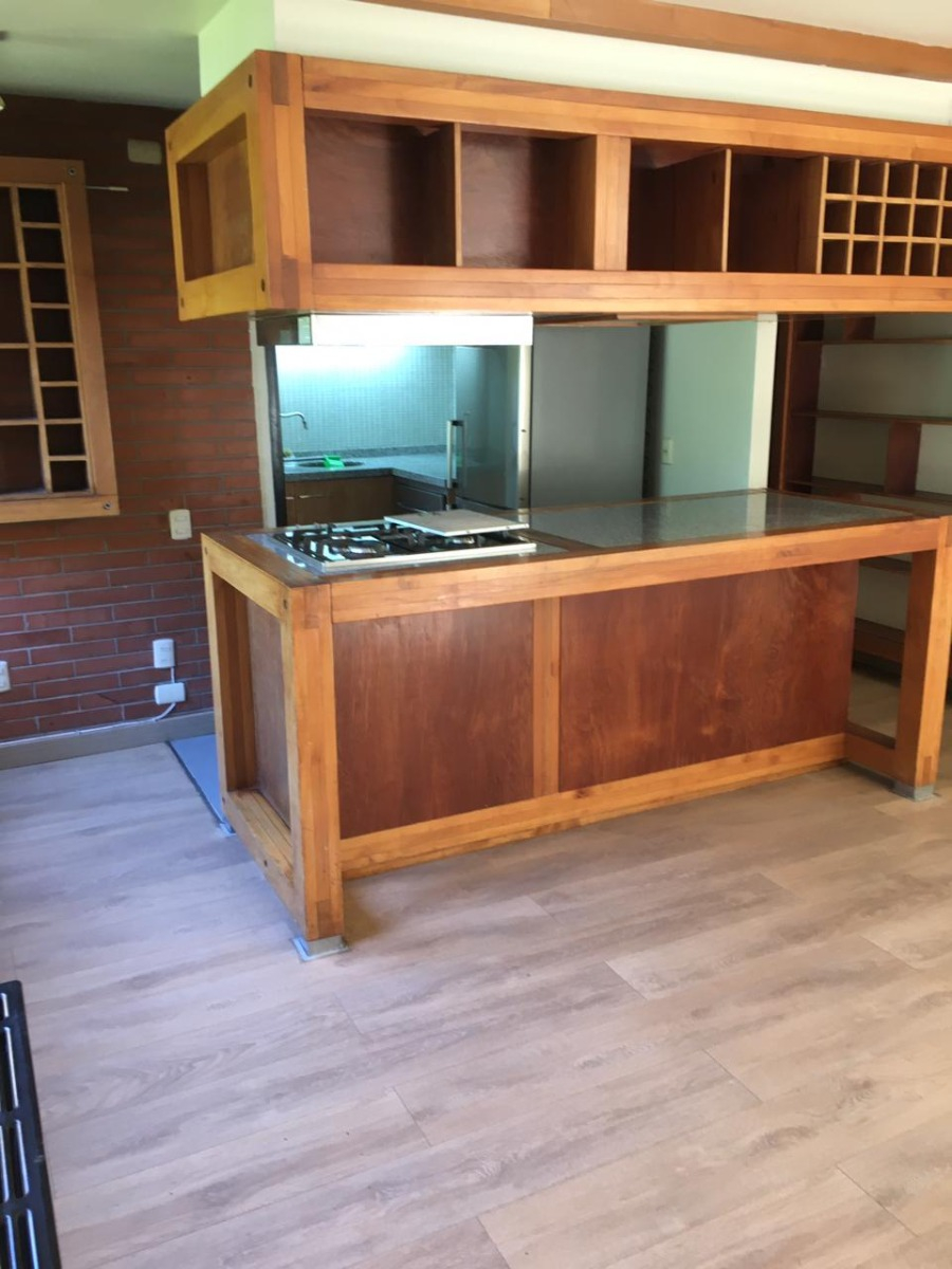 Arriendo Casa 3D en suite Walk-in cl&oacute;set 3B 1E Estoril - Las Condes