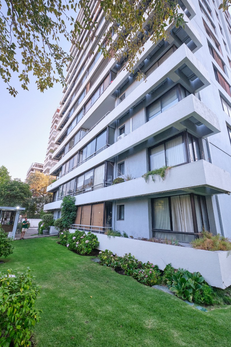 Venta Departamento SP 3D 2B 1E 1B Vaticano - Las Condes