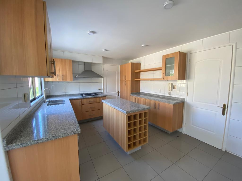 Arriendo Departamento SP 5D en suite Walk-in cl&oacute;set 4B 2E La Dehesa - Lo Barnechea
