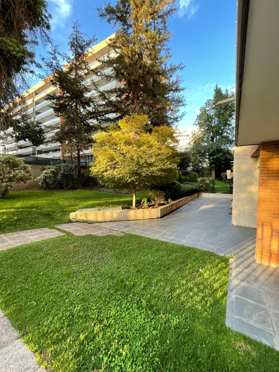 Venta Departamento SP 4D en suite Walk-in cl&oacute;set 3B 1E 1B Vaticano - Las Condes