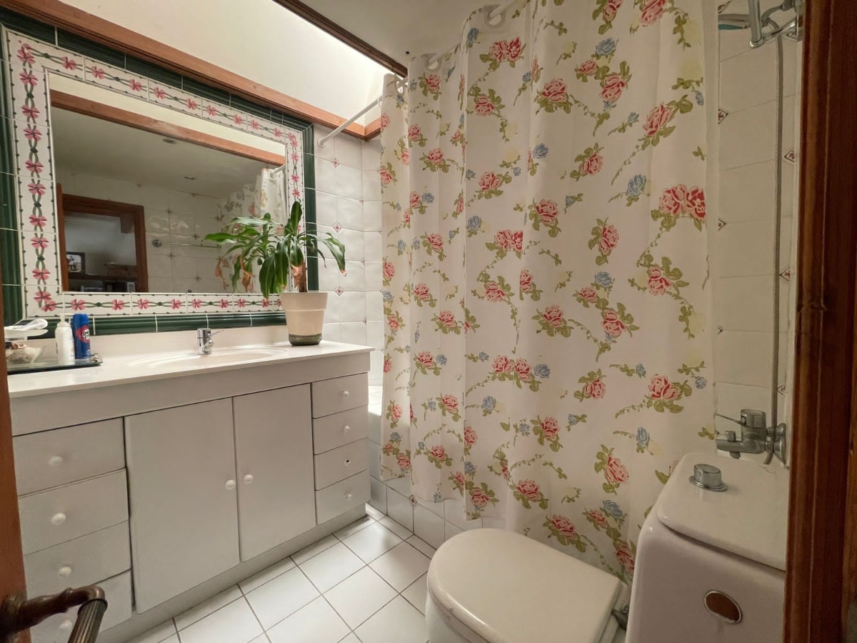 Venta Casa 7D en suite Walk-in cl&oacute;set 4B 6E 2B La Dehesa - Lo Barnechea