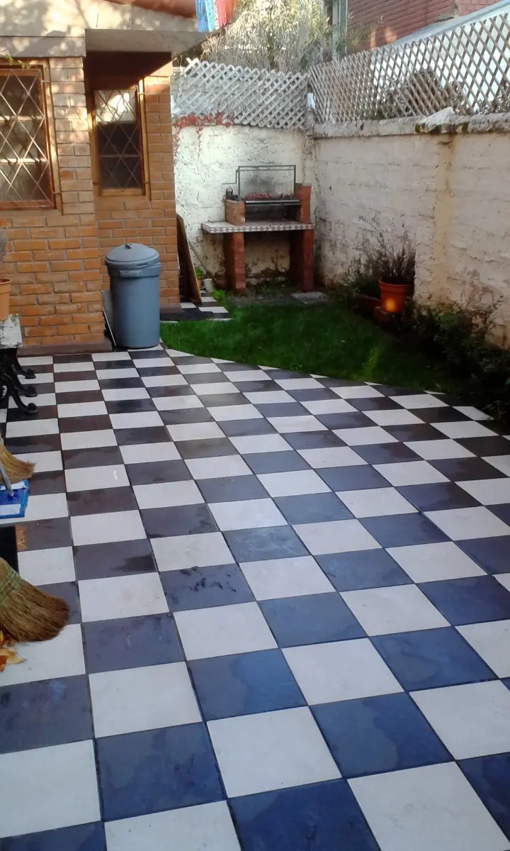 Venta Casa NO 4D Walk-in cl&oacute;set 2B 1E 1B Barrio El Golf - Las Condes