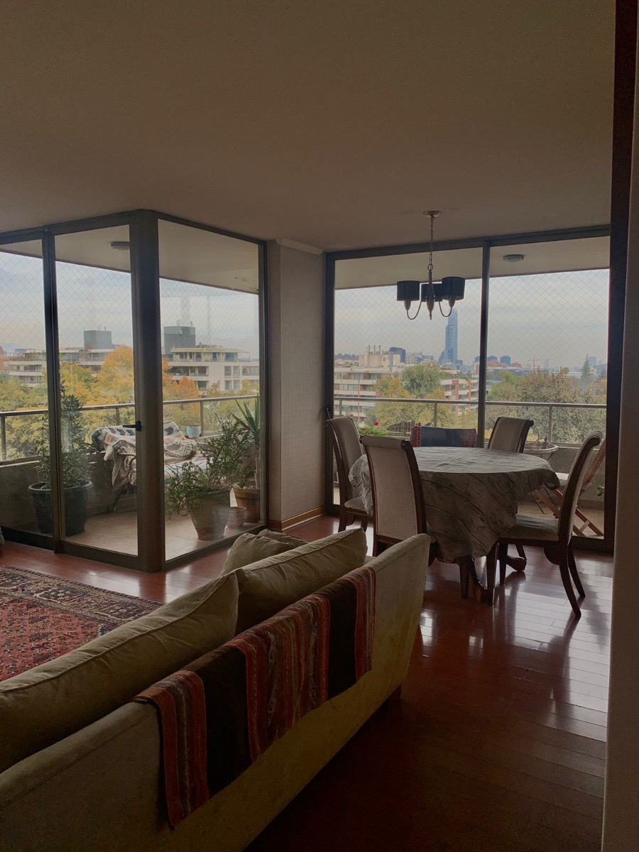 Venta Departamento 4D en suite Walk-in cl&oacute;set 3B 1E 1B Jard&iacute;n Del Este - Vitacura