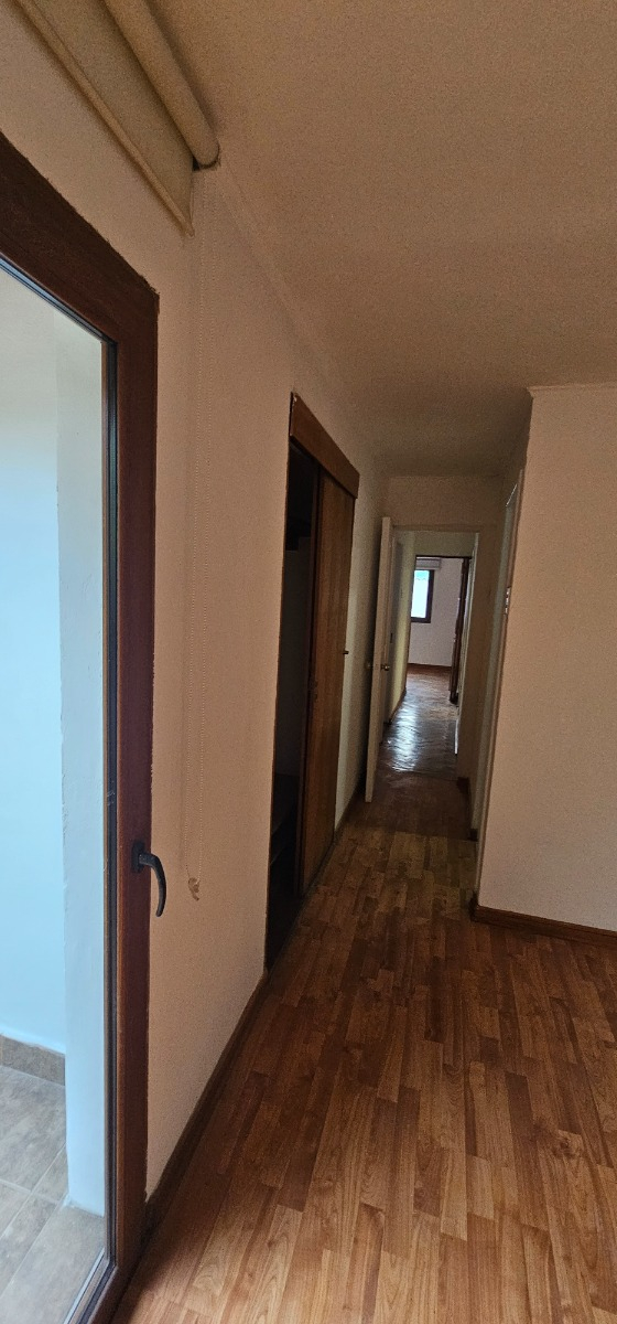 Arriendo Casa NO 5D en suite 3B 2E 1B Alto Las Condes - Las Condes