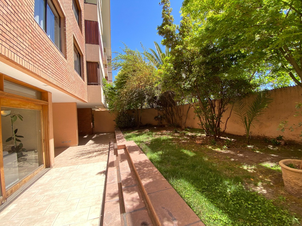 Venta Departamento SO 2D en suite 2B 1E 1B Vaticano - Las Condes