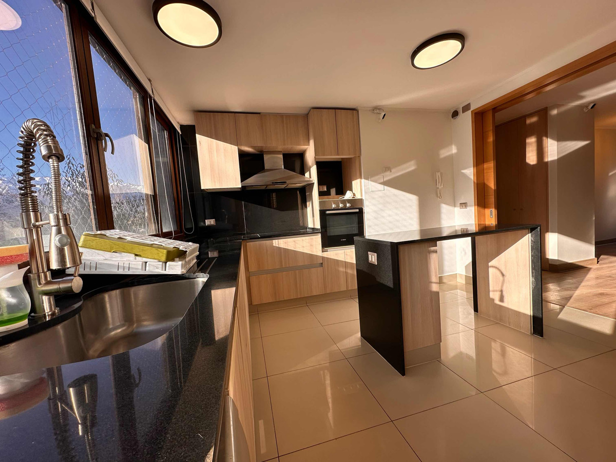 Arriendo Departamento 2D 2B 2E 1B Parque Arauco - Las Condes