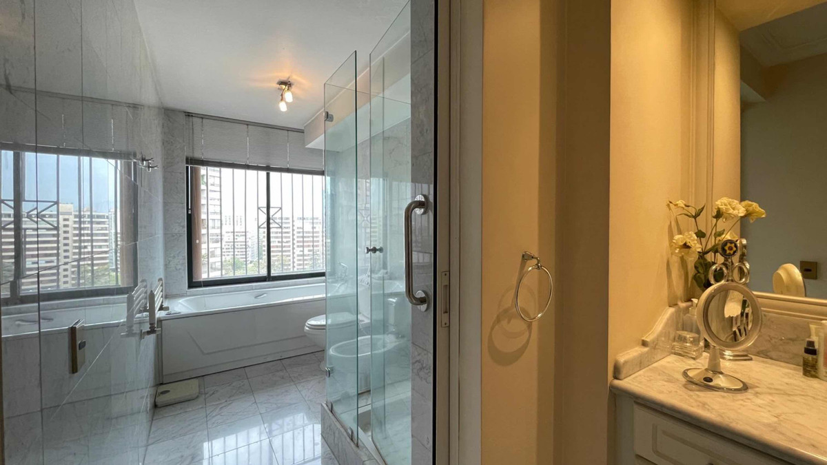 Arriendo Departamento SP 4D en suite 4B 2E 1B Barrio El Golf - Las Condes