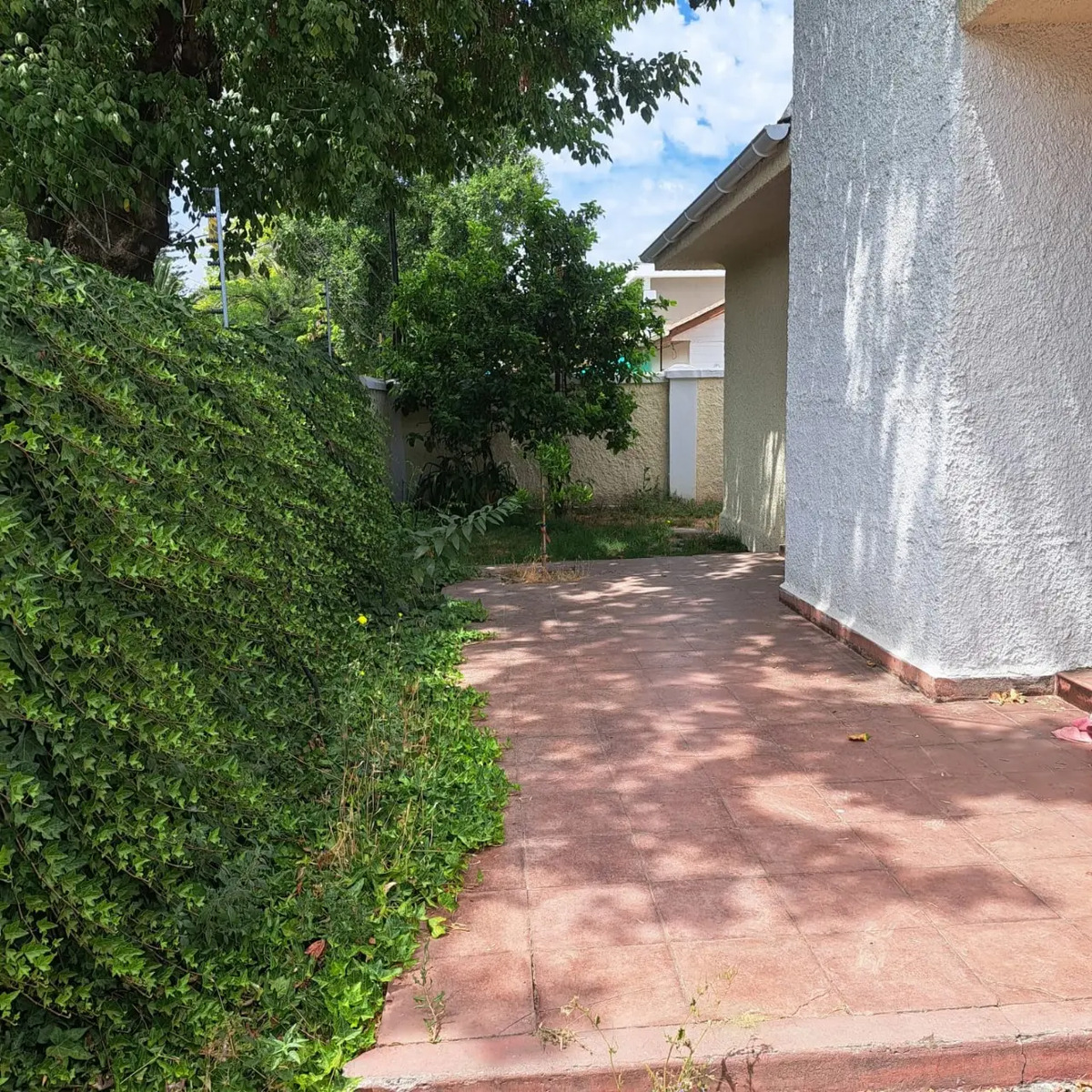 Arriendo Casa NOSP 3D 2B 3E 1B Metro Pr&iacute;ncipe de Gales - Country Club - La Reina