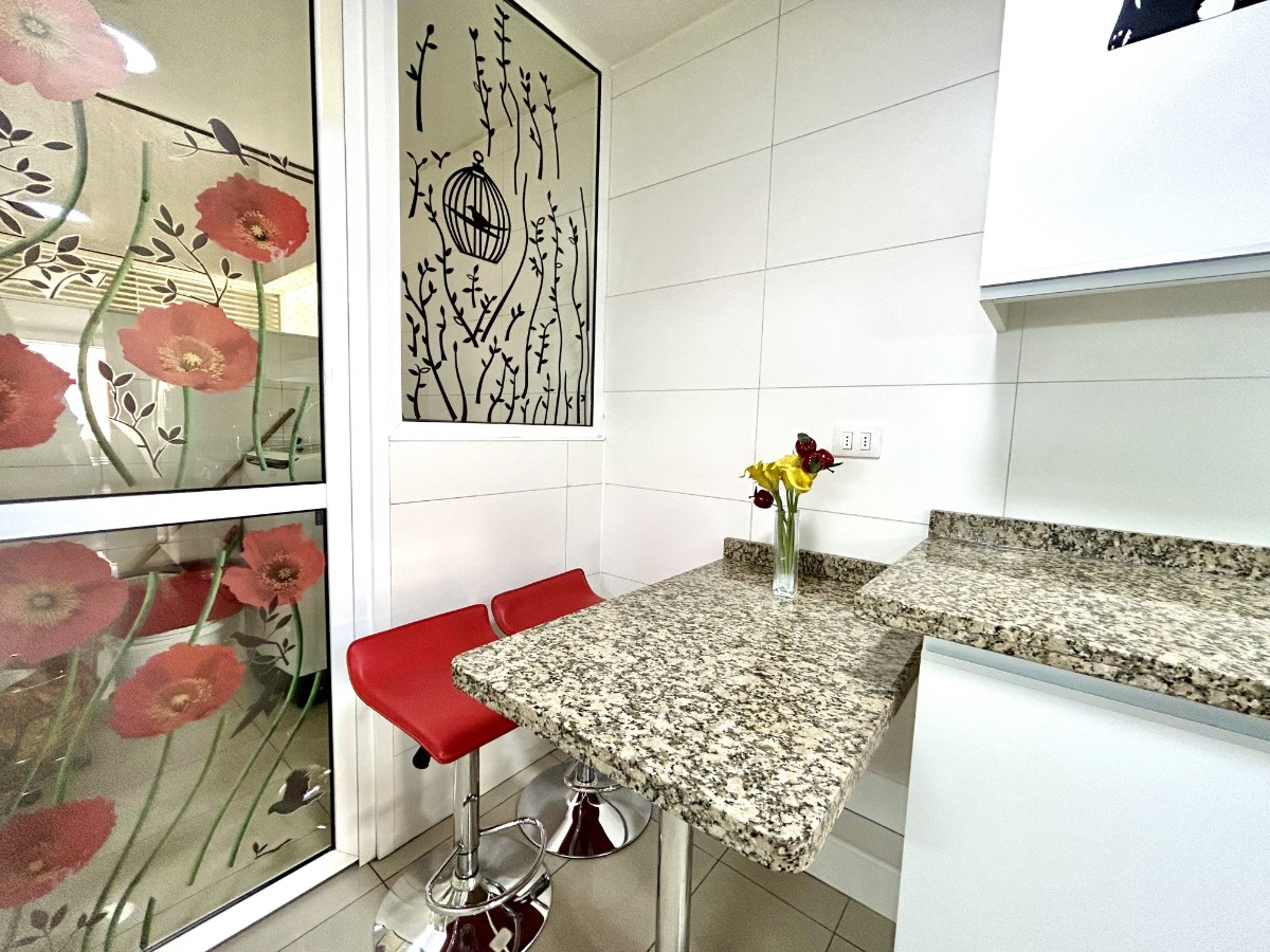 Arriendo Departamento SO 4D en suite Walk-in cl&oacute;set 4B 2E 1B Barrio El Golf - Las Condes