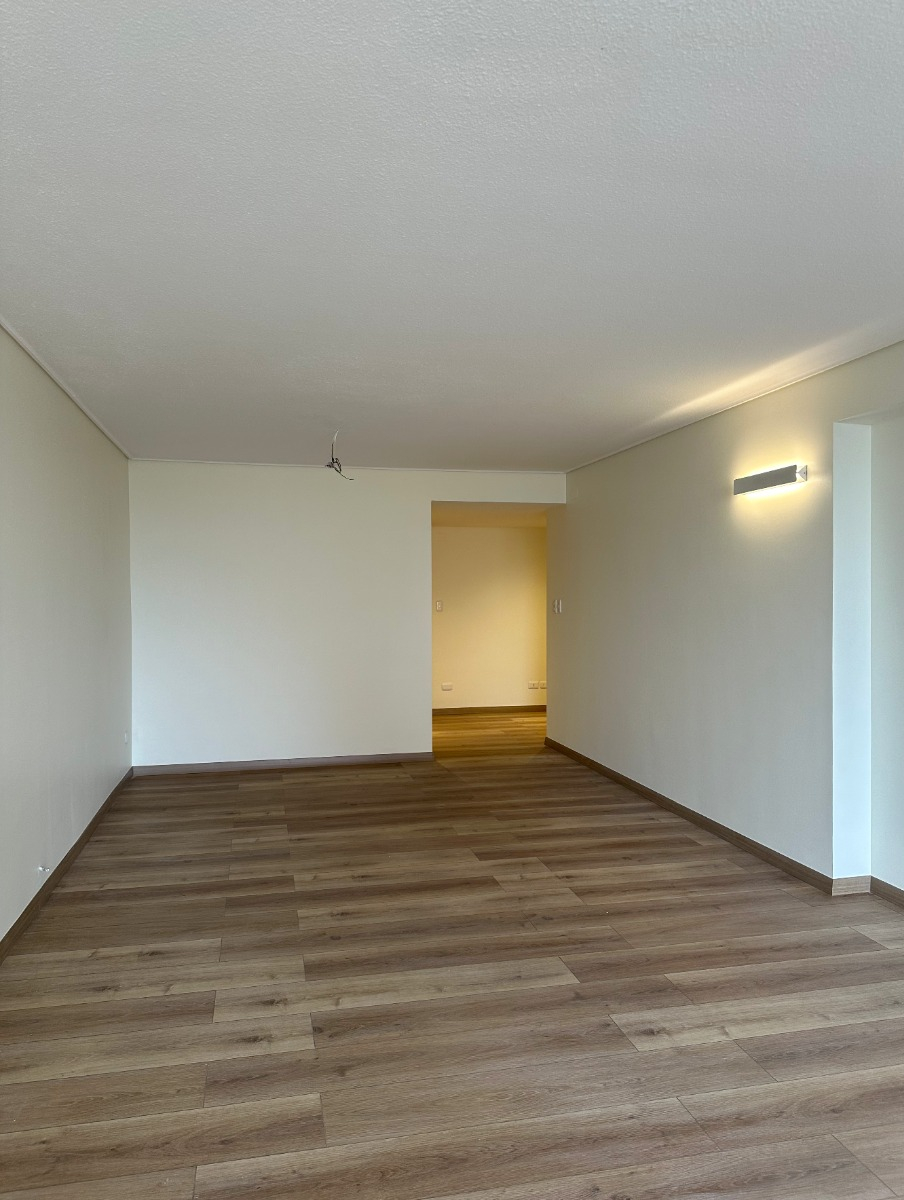 Arriendo Departamento 3D en suite 2B 1E Parque Bicentenario - Vitacura