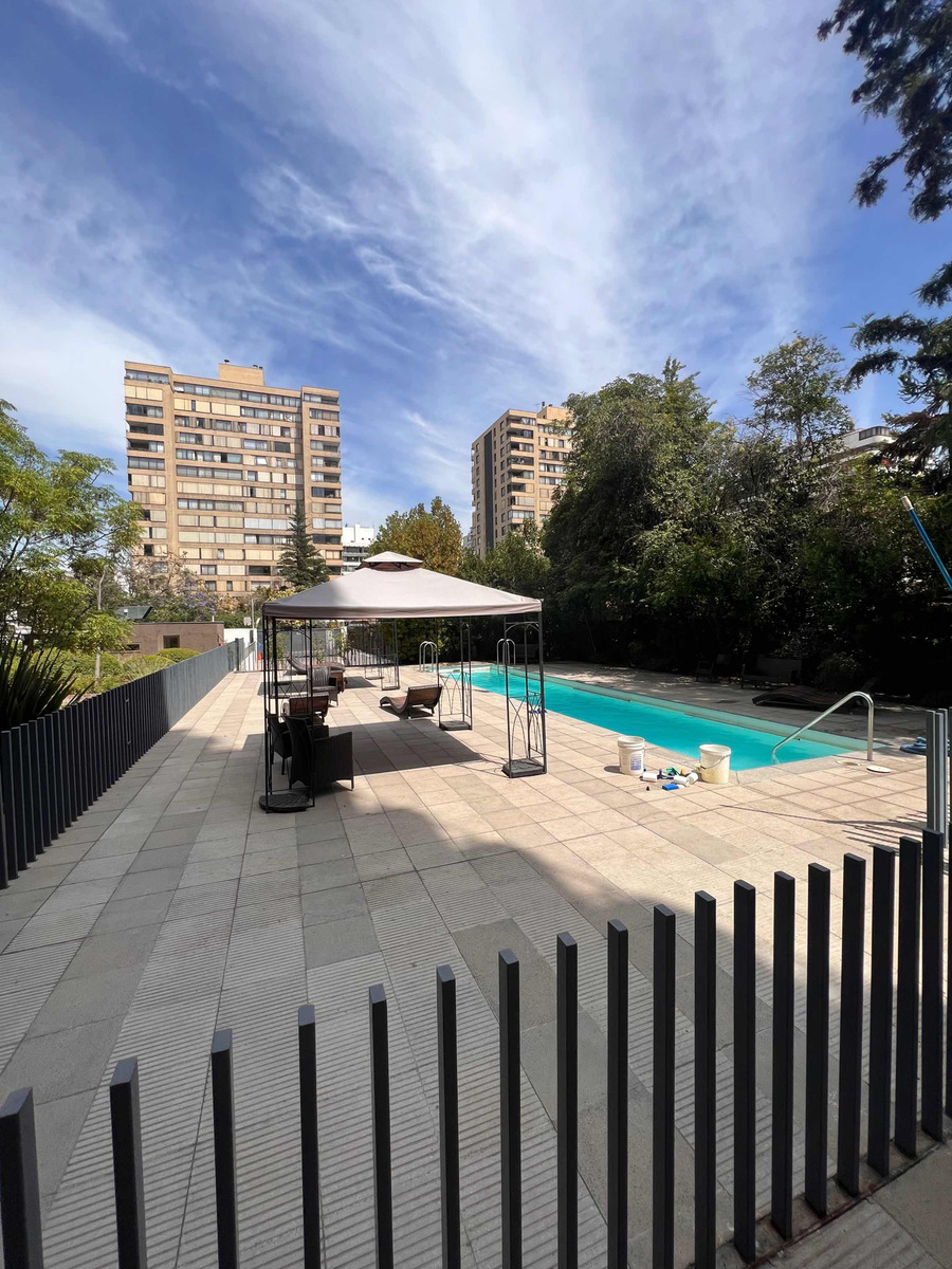 Venta Departamento 2D Rotonda Atenas - Las Condes