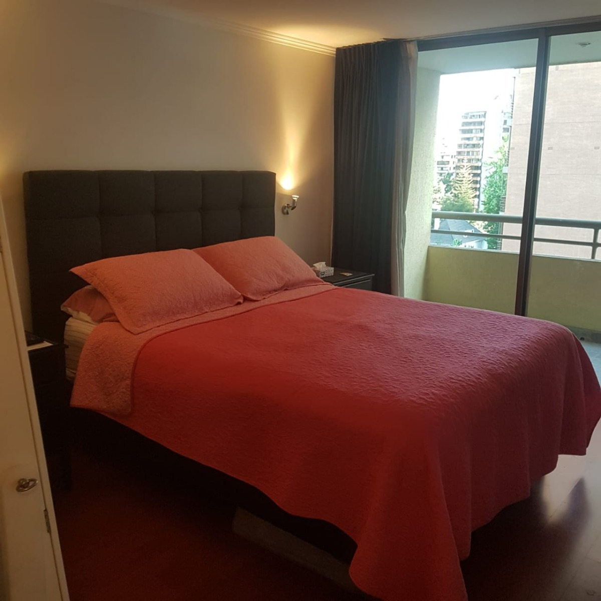 Arriendo Departamento SO 1D en suite 1B 1E 1B Metro Escuela Militar - Las Condes