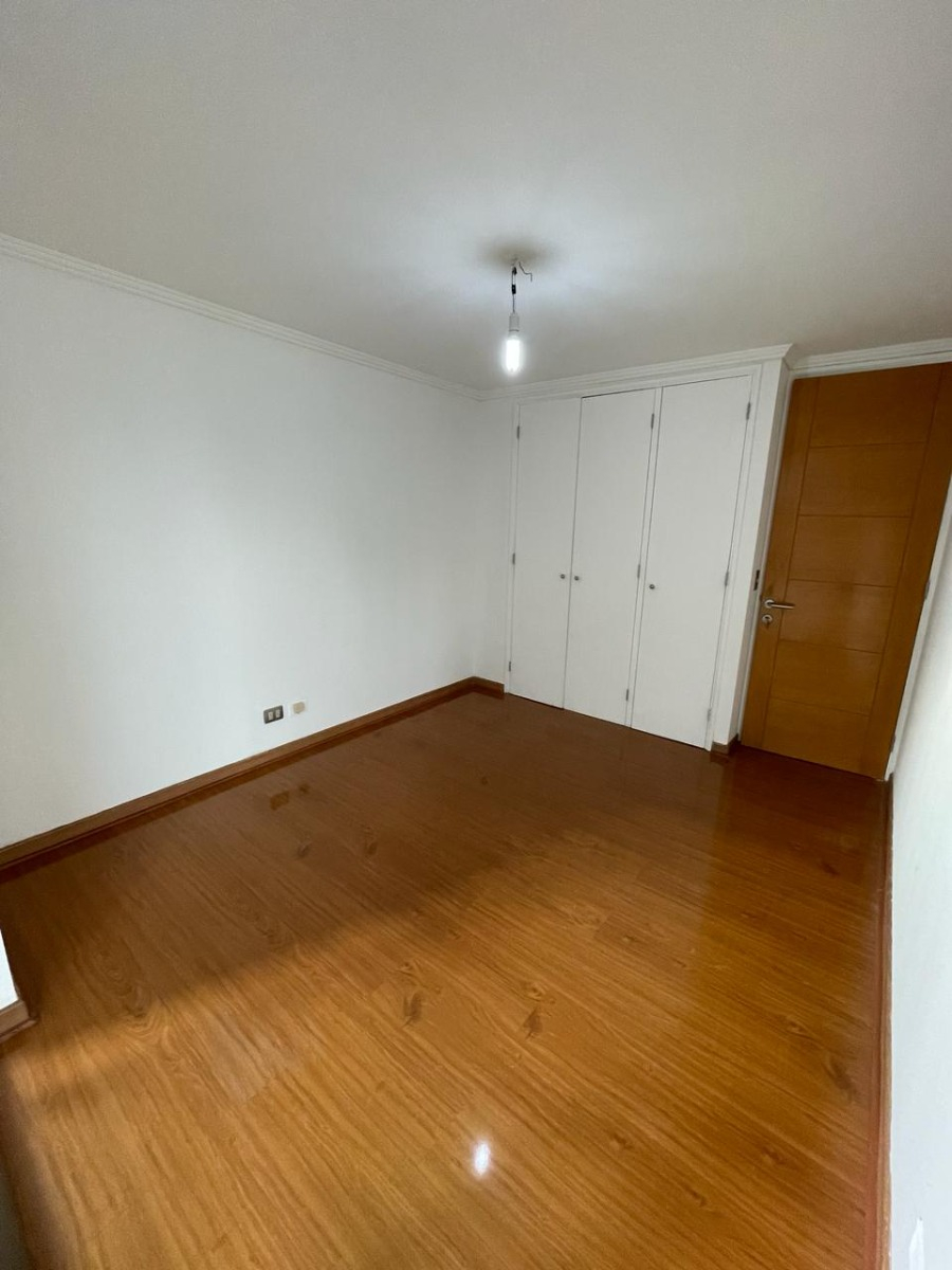 Venta Departamento SP 4D en suite Walk-in cl&oacute;set 3B 1E 1B Vaticano - Las Condes