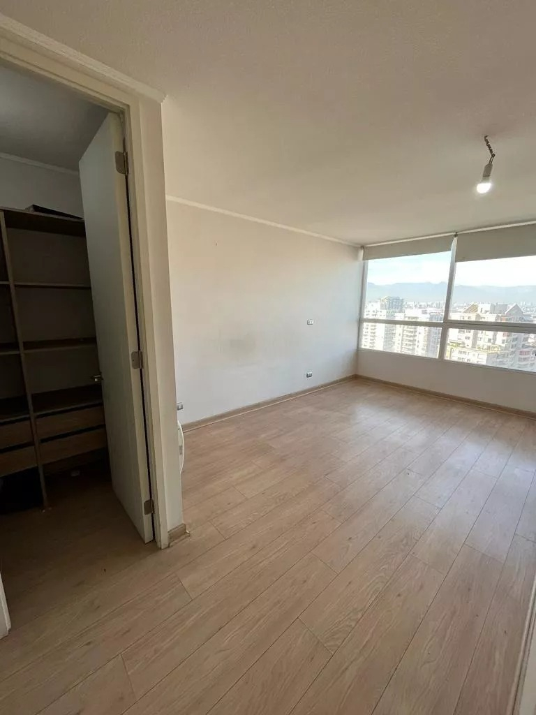 Venta Departamento O 1D en suite Walk-in cl&oacute;set 1B 1E 1B Metro Monse&ntilde;or Eyzaguirre - &Ntilde;u&ntilde;oa