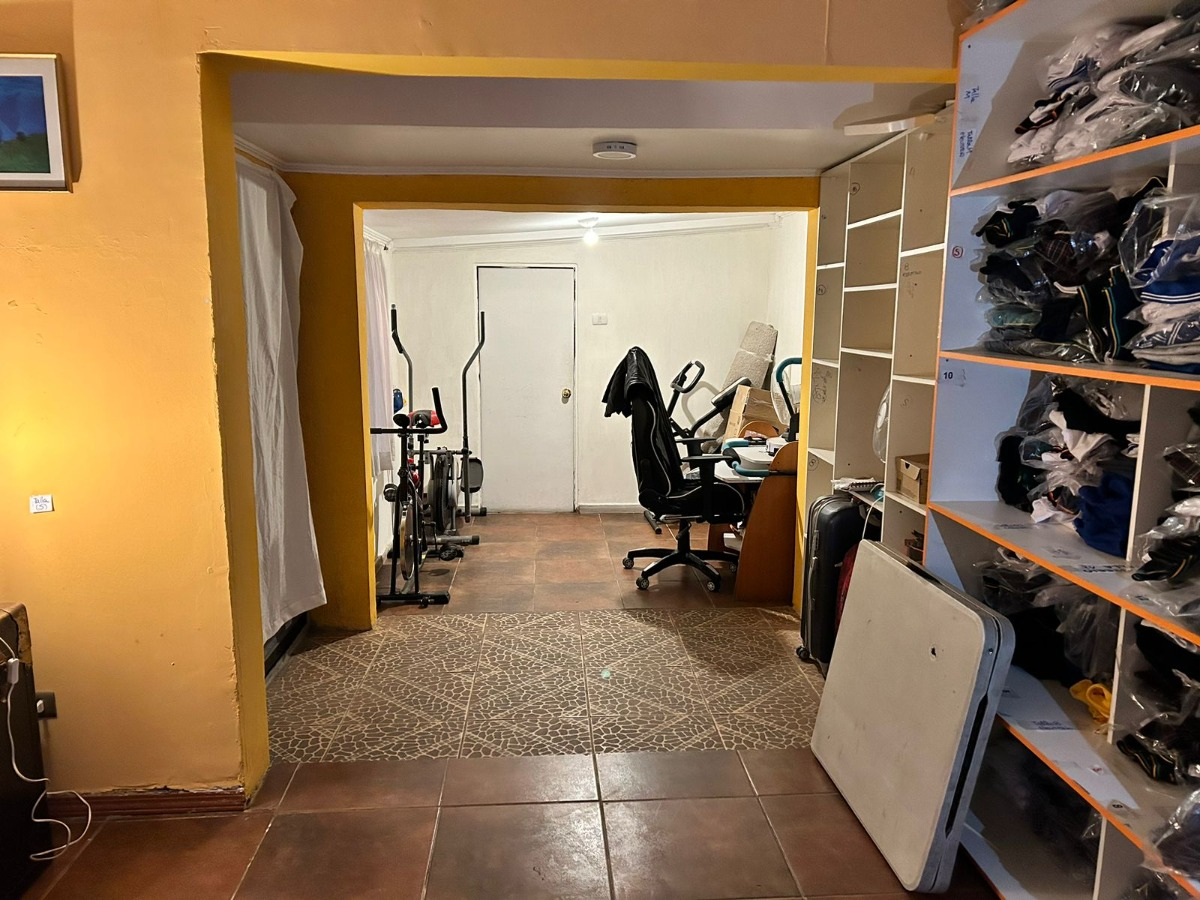 Venta Casa O 4D en suite Walk-in cl&oacute;set 2B 3E 1B Pepe Vila - La Reina