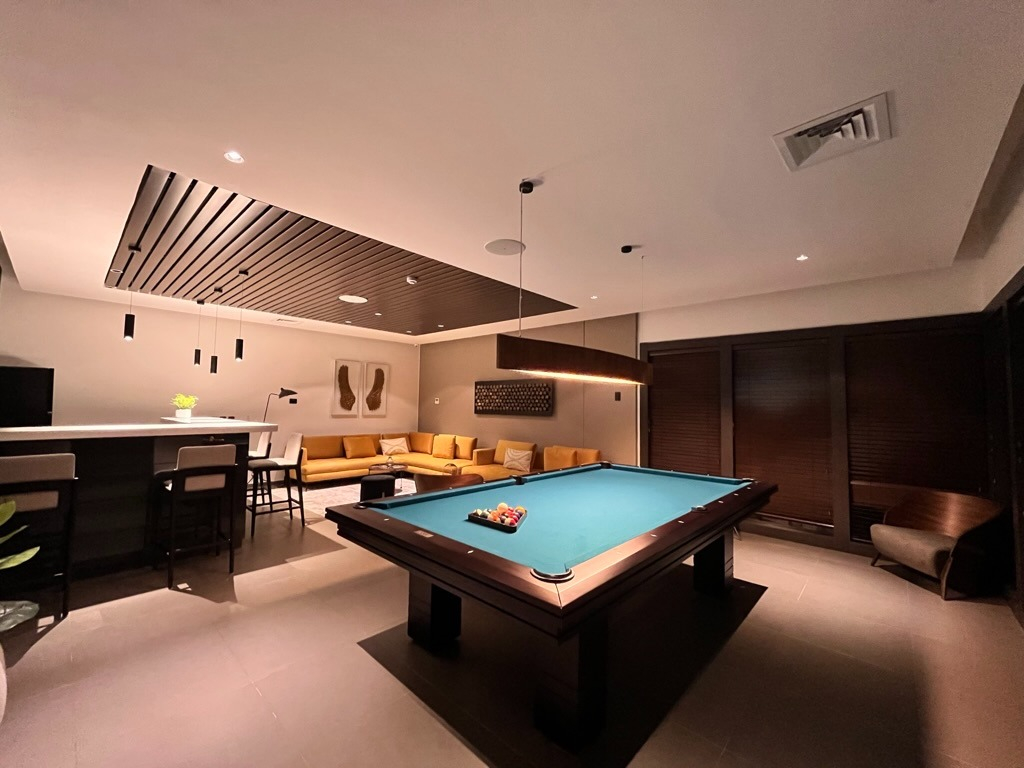 Arriendo Departamento SO 1D en suite Walk-in cl&oacute;set 1B 1E La Dehesa - Lo Barnechea