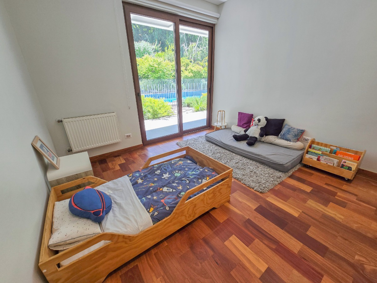 Venta Casa SO 5D en suite Walk-in cl&oacute;set 5B 2E 2B El Array&aacute;n - Lo Barnechea