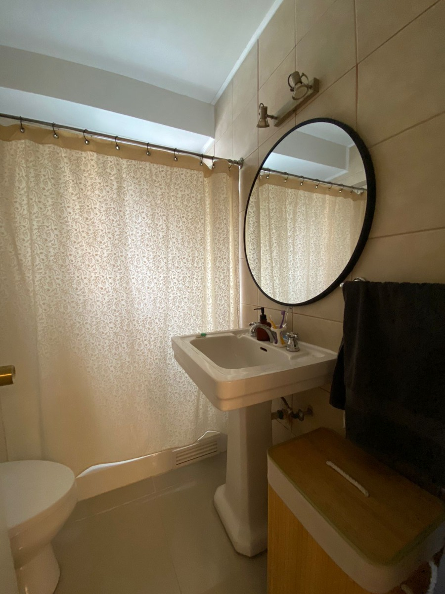 Venta Departamento O 2D 1B Barrio El Golf - Las Condes