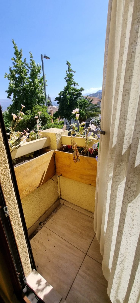 Venta Casa NOSP 4D en suite 4B 2E 1B San Carlos de Apoquindo - Las Condes