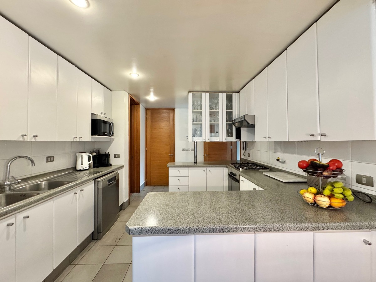 Venta Casa NP 4D en suite Walk-in cl&oacute;set 3B 3E 1Bd Los Trapenses - Lo Barnechea