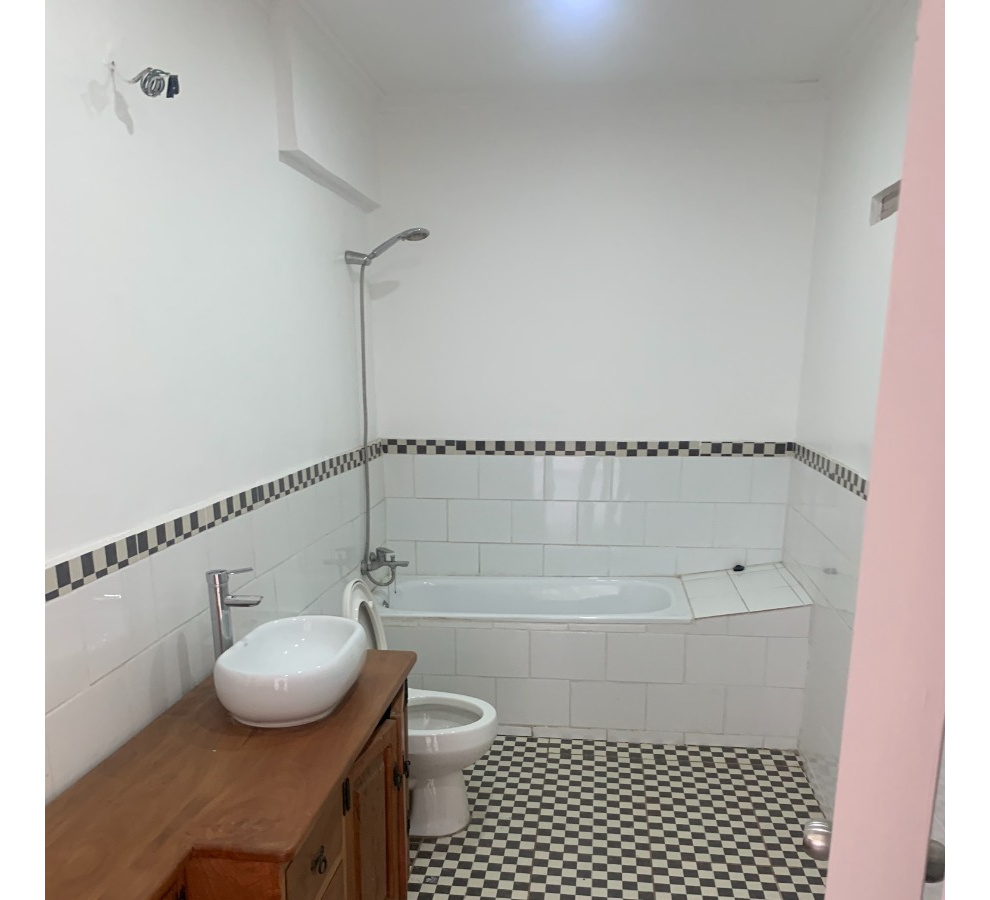 Venta Casa NO 3D 3B Metro Monse&ntilde;or Eyzaguirre - &Ntilde;u&ntilde;oa