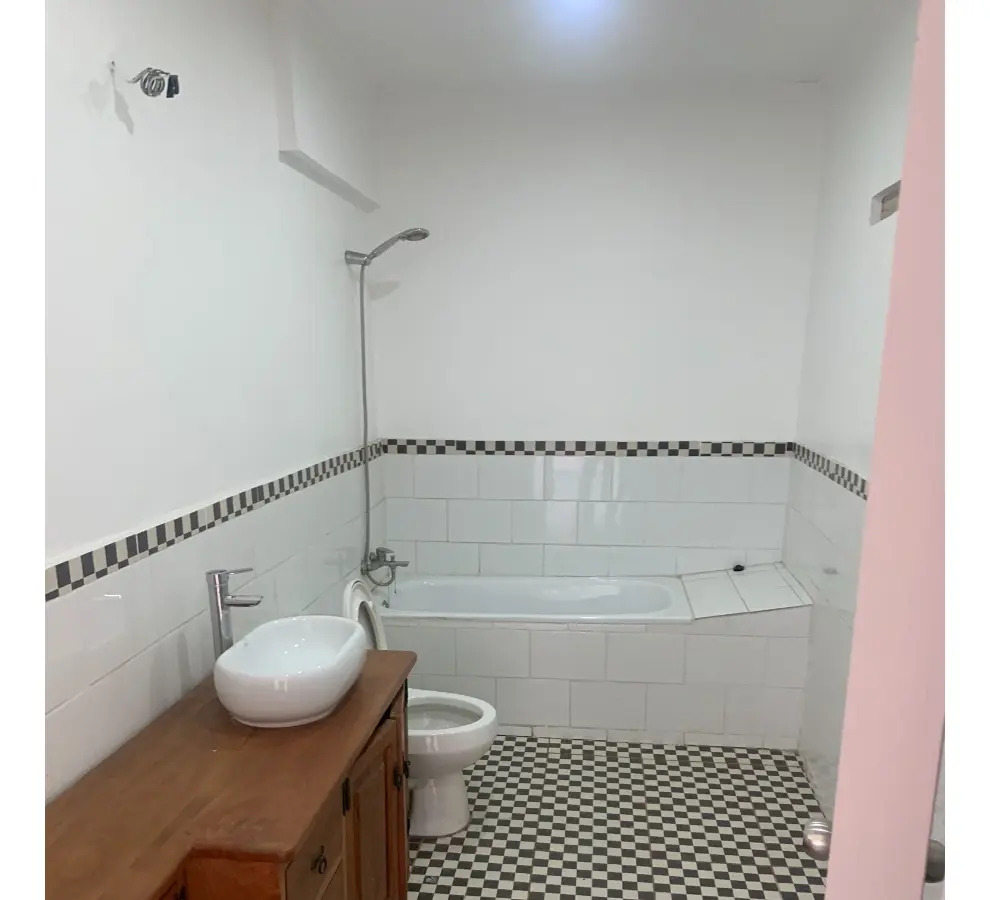 Venta Casa NO 3D 3B Metro Monse&ntilde;or Eyzaguirre - &Ntilde;u&ntilde;oa