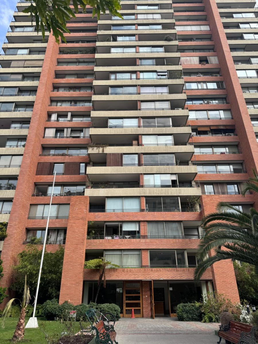 Venta Departamento SO 4D en suite Walk-in cl&oacute;set 4B 2E 1Bd Alto Las Condes - Las Condes