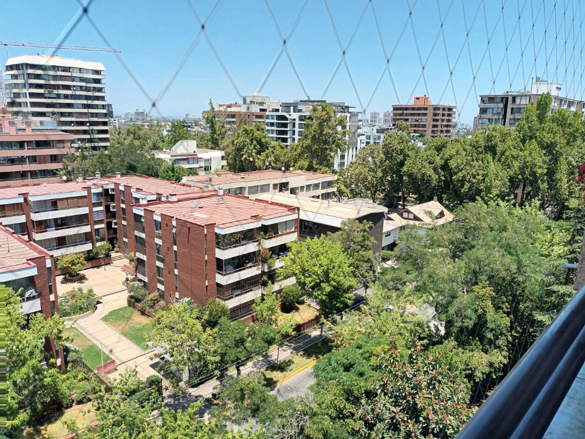 Venta Departamento SO 2D 2B 2E 1B Los Leones - Providencia