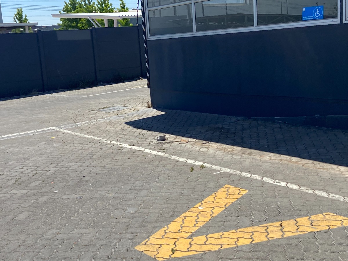 Oficina En Enea, Primera L&iacute;nea Vista Completa, Aeropuerto