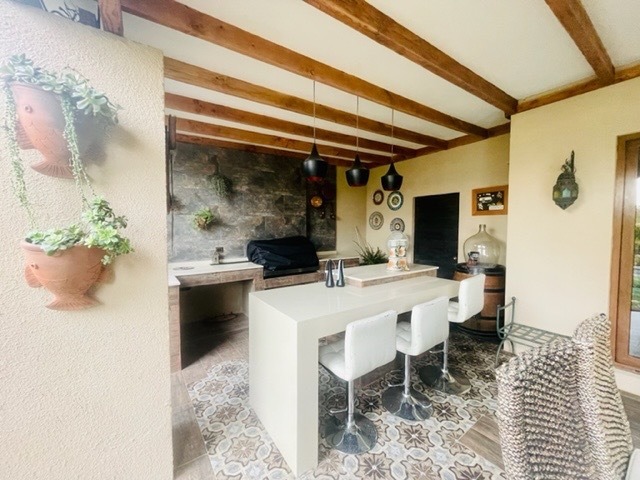 Venta Casa NP 5D en suite Walk-in cl&oacute;set 5B 2E 1B Chicureo - Colina