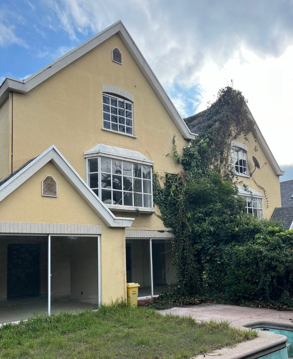 Venta Casa NO 5D 5B 2E San Carlos de Apoquindo - Las Condes